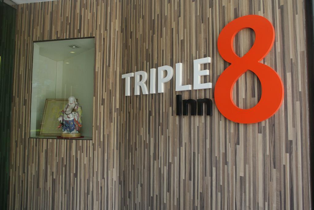 Triple 8 Inn Bangkok Eksteriør billede